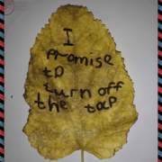 Στέλνουμε  τα μηνύματα μας στη Γλασκώβη