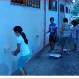 ΜΙΚΡΟΙ ΜΕΓΑΛΟΙ  ΟΛΟΙ ΒΟΗΘΑΝΕ